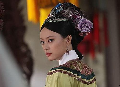 云福晋吃瓜大哥